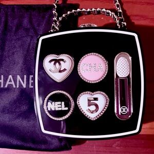 Mini CHANEL logo Compact Crystal Makeup VIP bag + crossbody chain & Dust bag